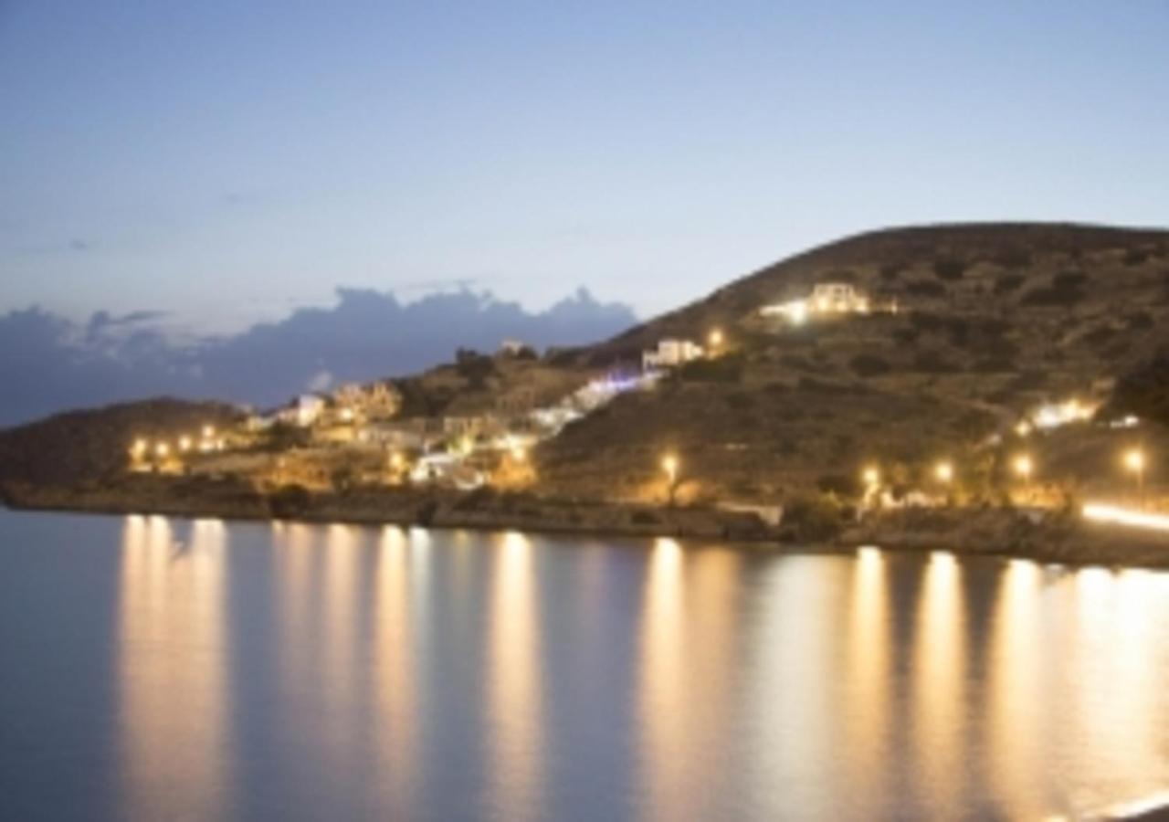 Glaros Hotel イオス島 チョーラ エクステリア 写真