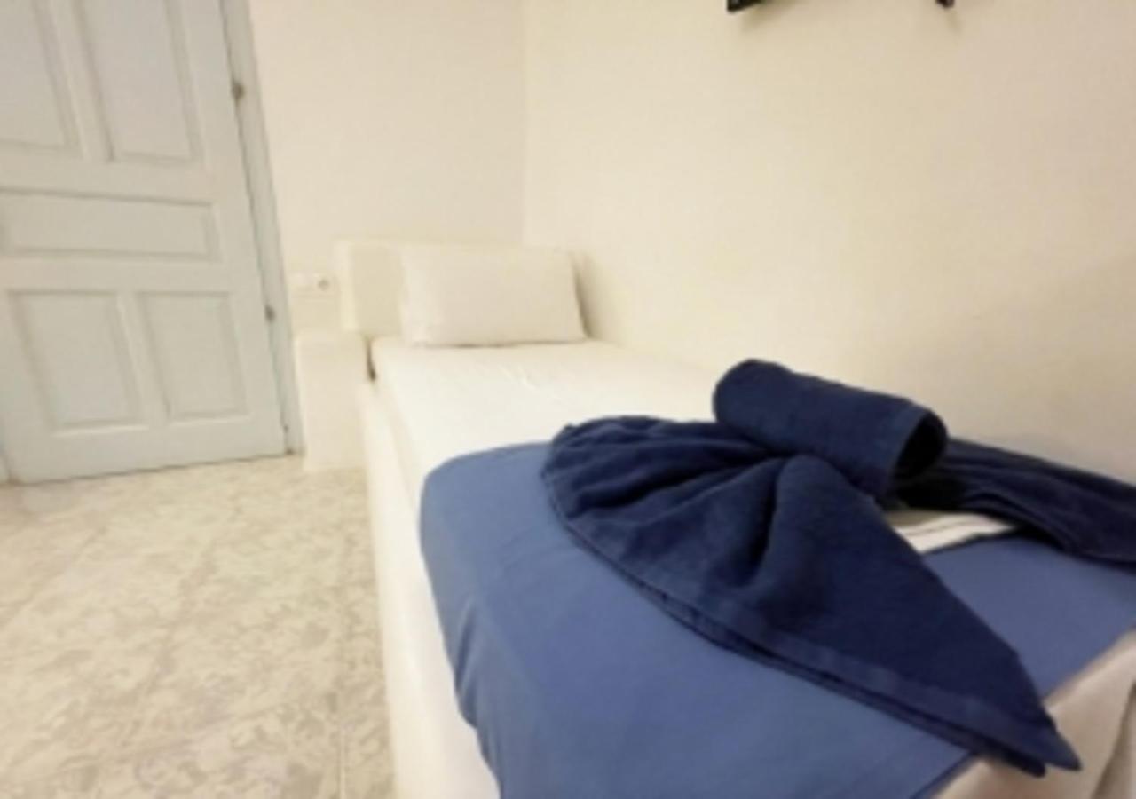 Glaros Hotel イオス島 チョーラ エクステリア 写真