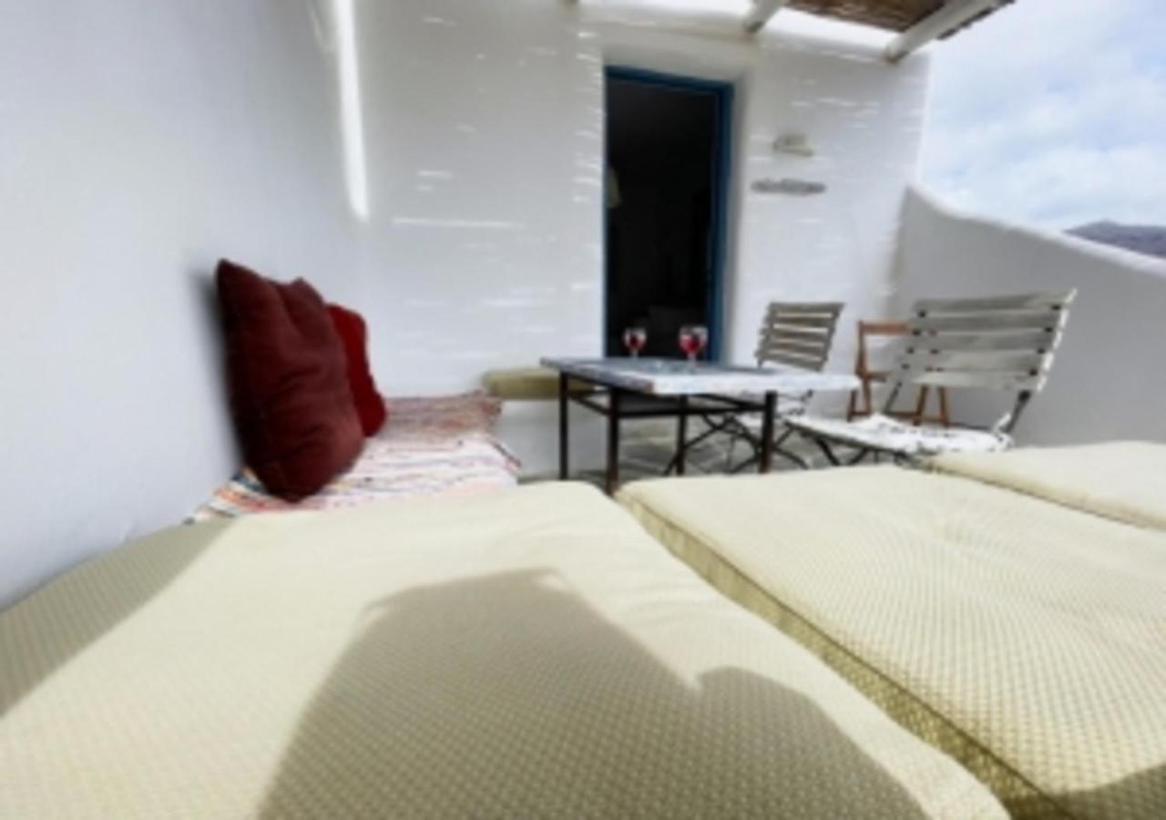 Glaros Hotel イオス島 チョーラ エクステリア 写真