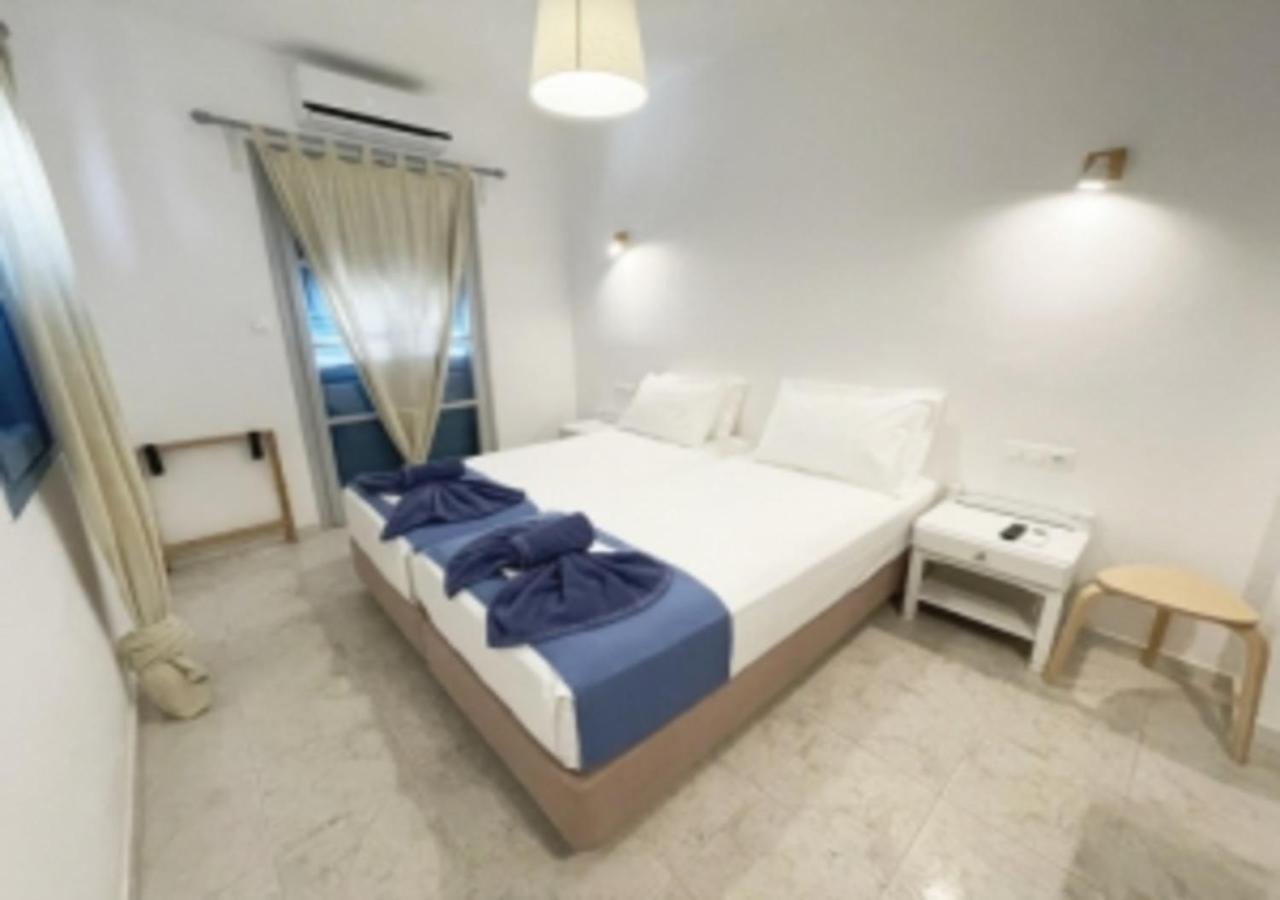 Glaros Hotel イオス島 チョーラ エクステリア 写真