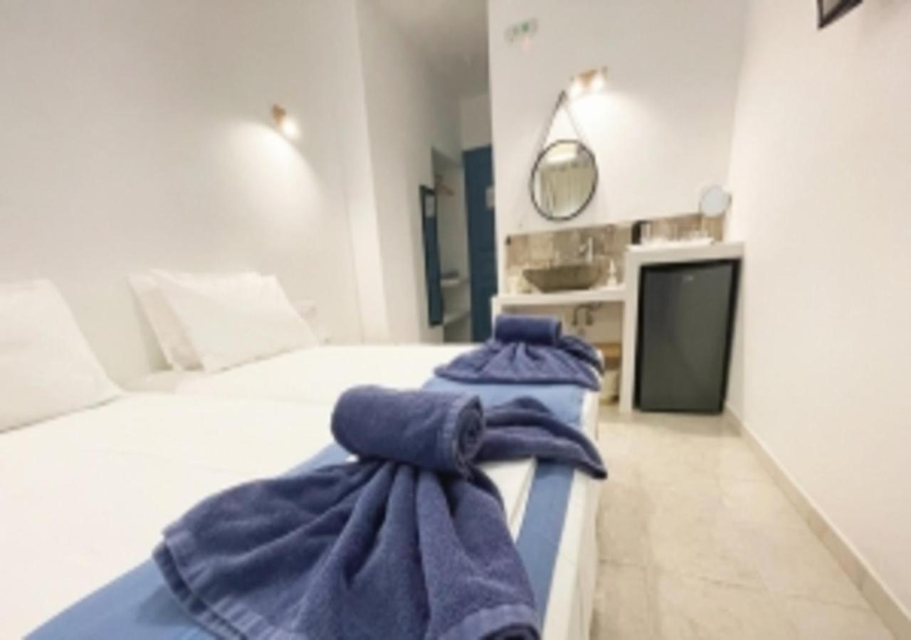 Glaros Hotel イオス島 チョーラ エクステリア 写真
