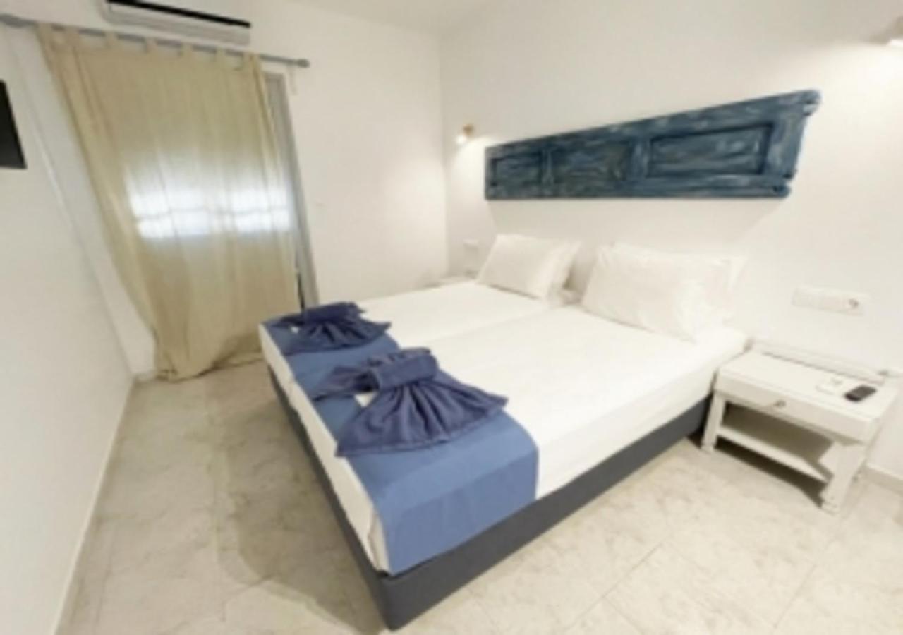 Glaros Hotel イオス島 チョーラ エクステリア 写真