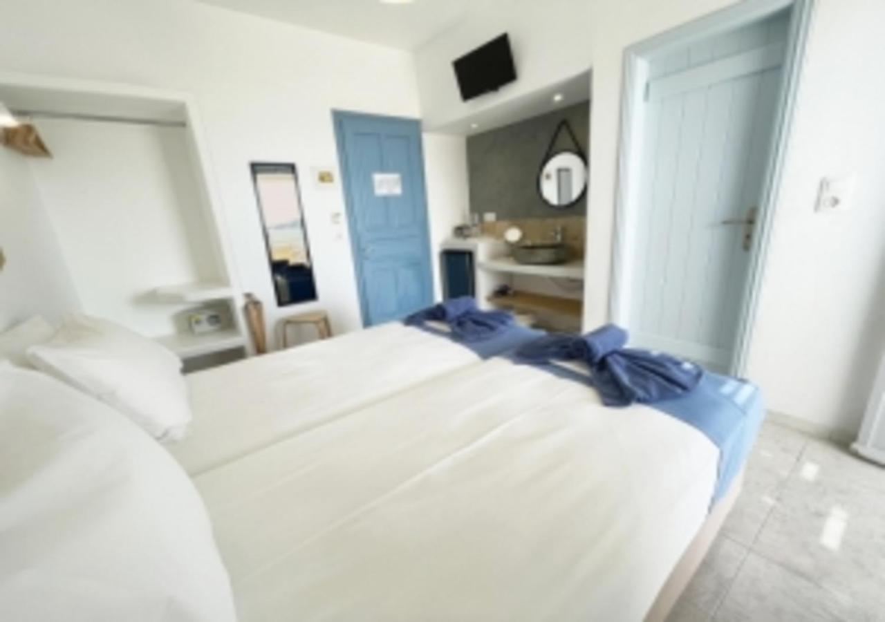 Glaros Hotel イオス島 チョーラ エクステリア 写真