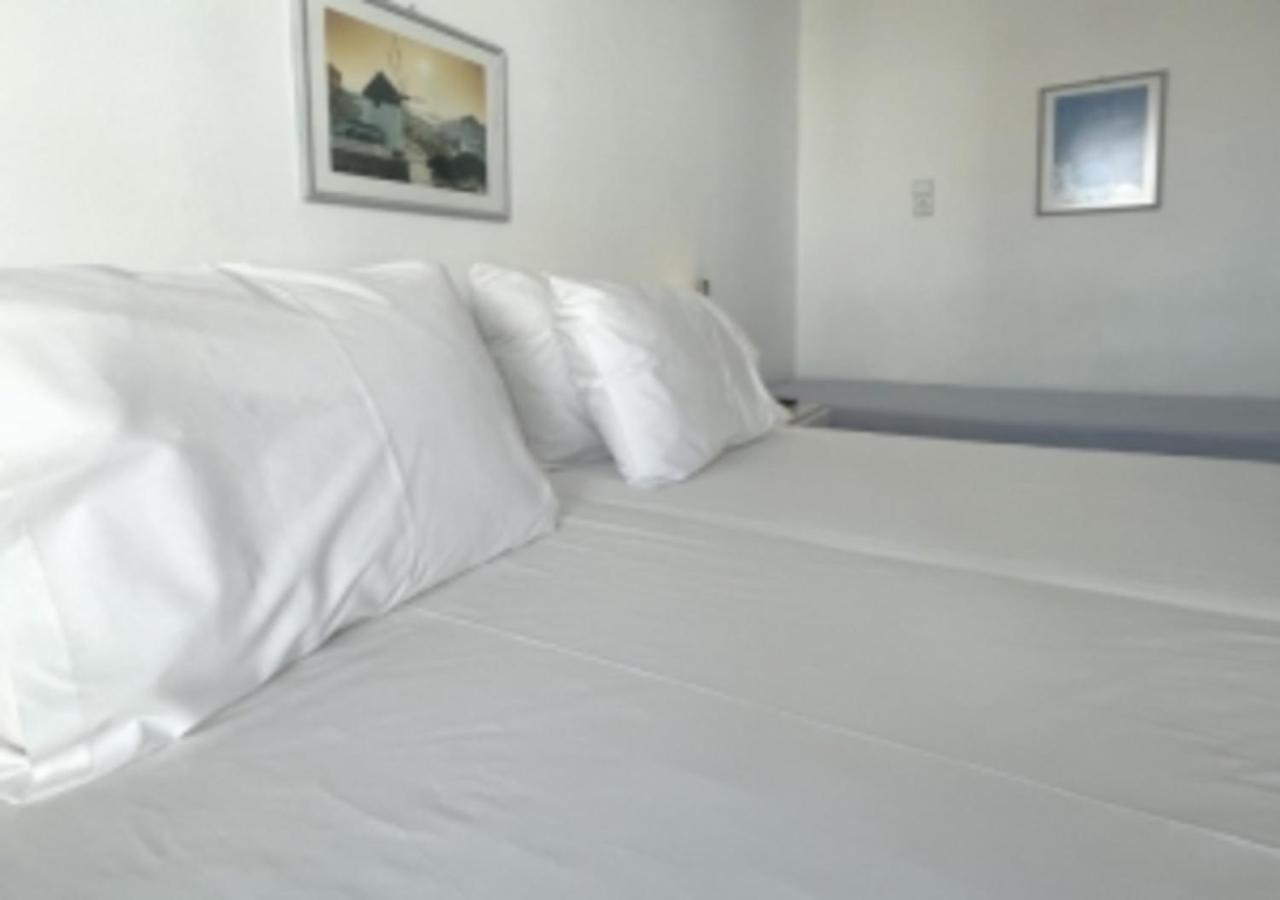 Glaros Hotel イオス島 チョーラ エクステリア 写真